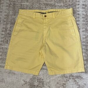 Robert Graham cotton shorts. Size 36